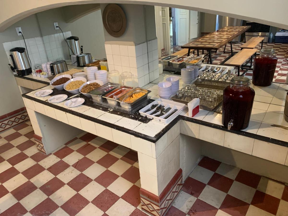 סן לואיס פוטוסי Iturbide500 Hostal מראה חיצוני תמונה