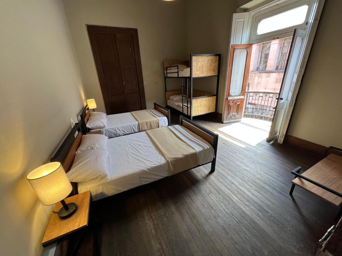 סן לואיס פוטוסי Iturbide500 Hostal מראה חיצוני תמונה